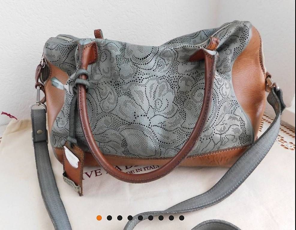 Borse da donna: Design Ledertasche vive la différence – Usato da Langenthal venduto da Mondstein0 2