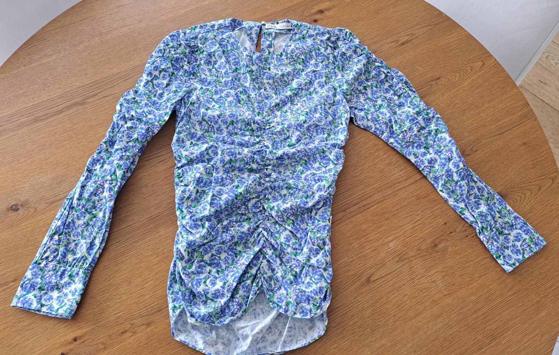 Zara Camicette: Zara Bluse, Gr. S, wie NEU – Usato da Massagno venduto da Michaela.F