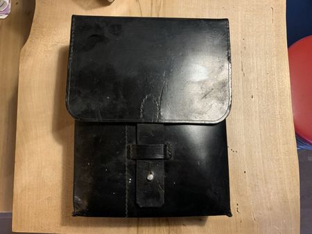 Ledertasche CH Armee schwarz