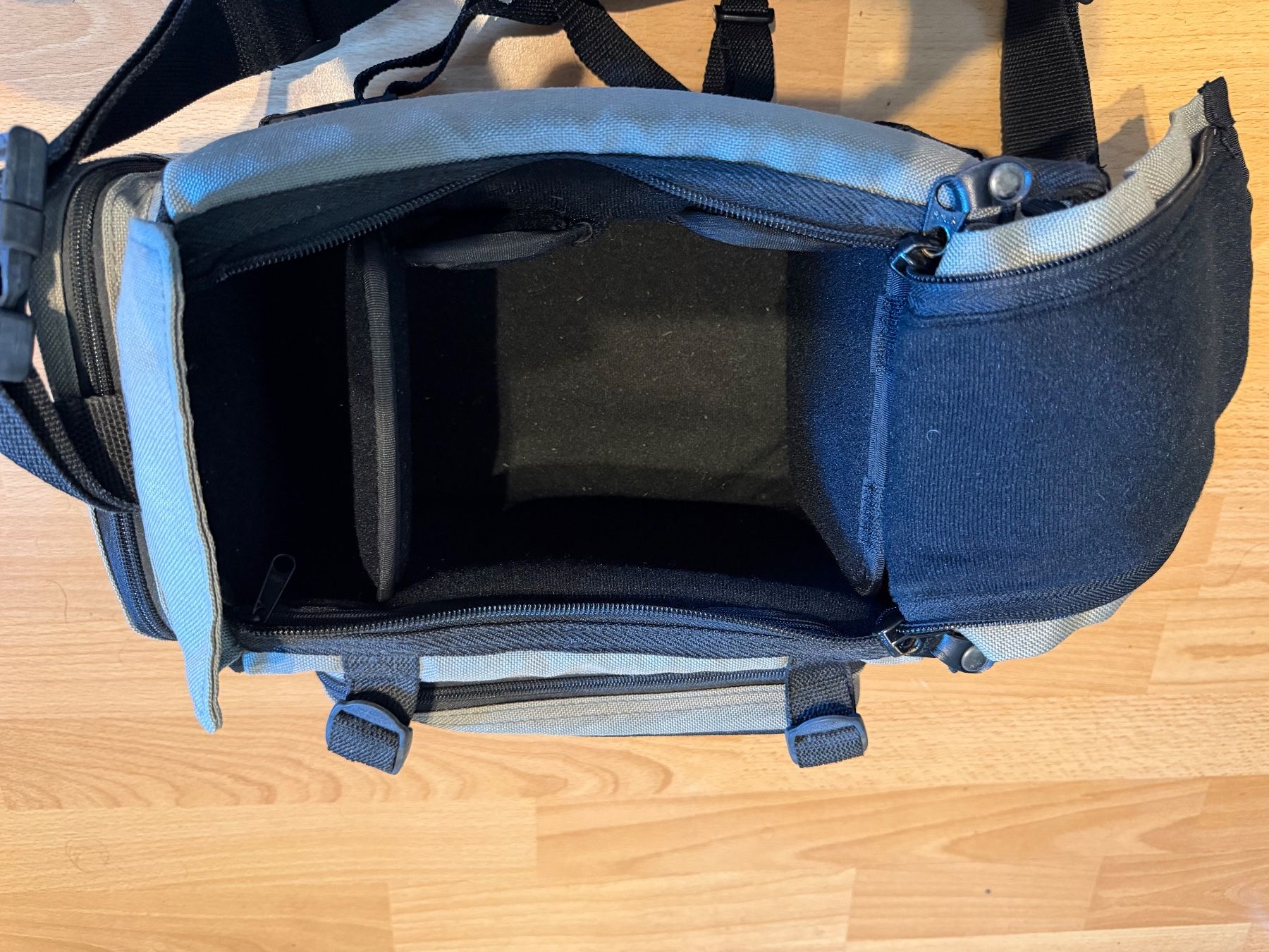 Taschen: Yashica-Kameratasche – Gebraucht aus Aarau von KorgPA 5