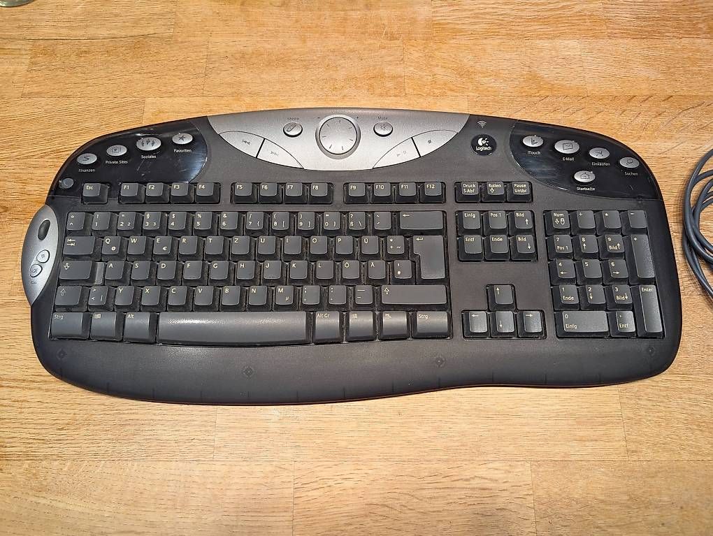 Tastiere: Logitech Cordless Keyboard inklusive Receiver – Usato da Stadel venduto da phwert