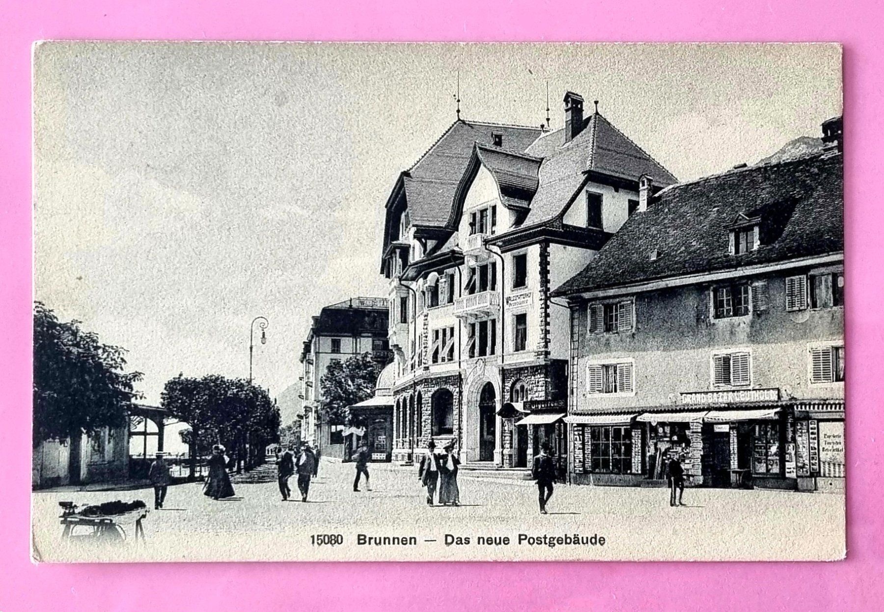 Cartoline postali: Brunnen - Quai - Grand Bazar Leuthold - Post – Usato da Rothrist venduto da RROENK