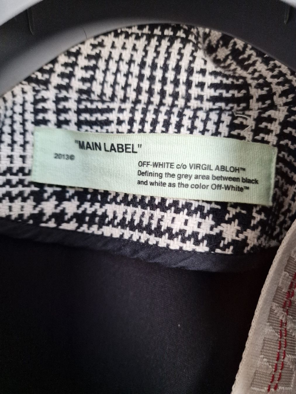 Off-White Giacche: Trench/blazer Off-White – Nuovo (secondo la descrizione) da Yverdon-les-Bains venduto da Scmps 1
