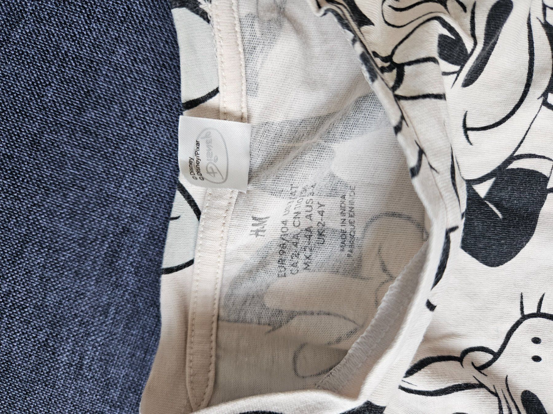 H&M Camicie, T-shirt & Polo: T-Shirt Mickey Mouse Gr. 104 – Usato da Worb venduto da jun_fj8w 2