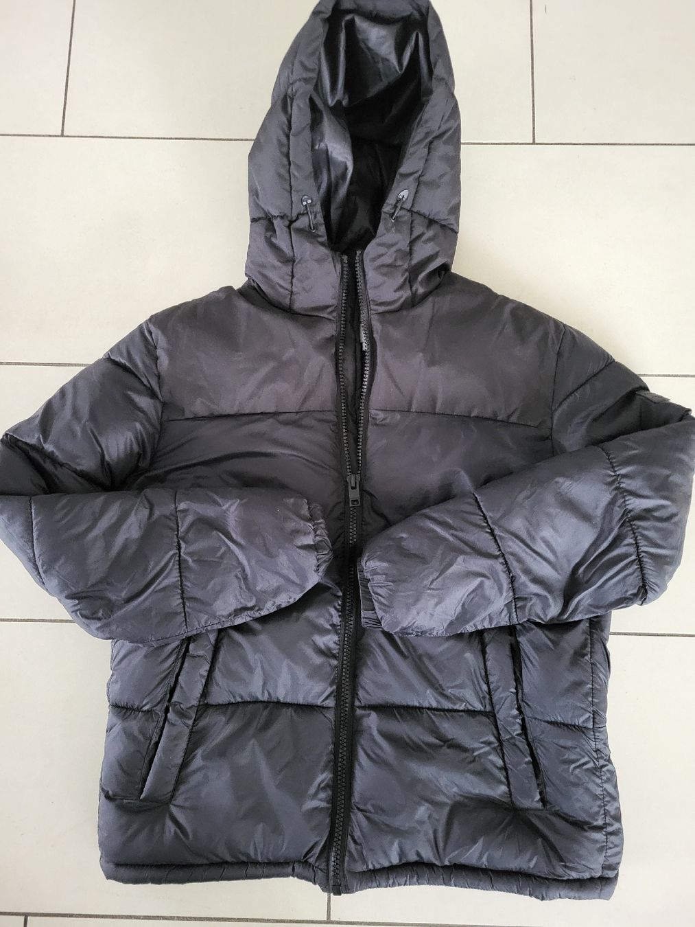 Jack & Jones Lotti & Set di vestiti: Kleiderbox – Usato da Seengen venduto da Esreja 5