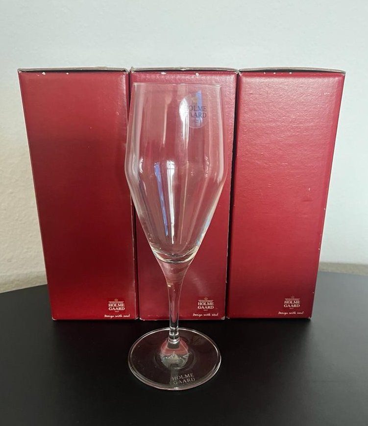 Holmegaard Gläser: Holmegaard Perfecion Sekglas  - 14er Set – Neu (gemäss Beschreibung) aus Münchenstein von mac_b7vg 1