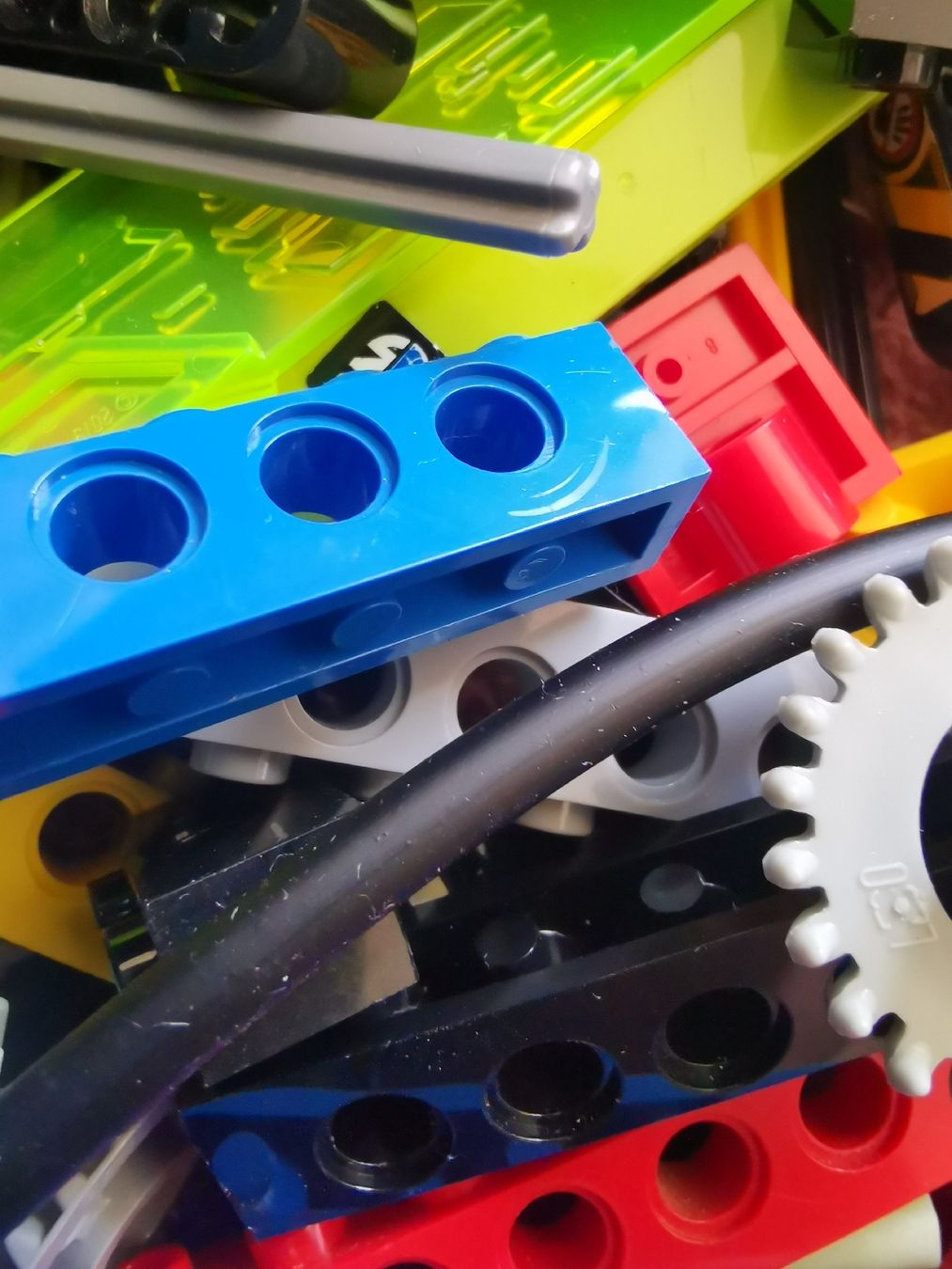 Lego Jouets: Lego Technik Teile knapp 2 Kilo – D'occasion à Effretikon par Superkarin7 5