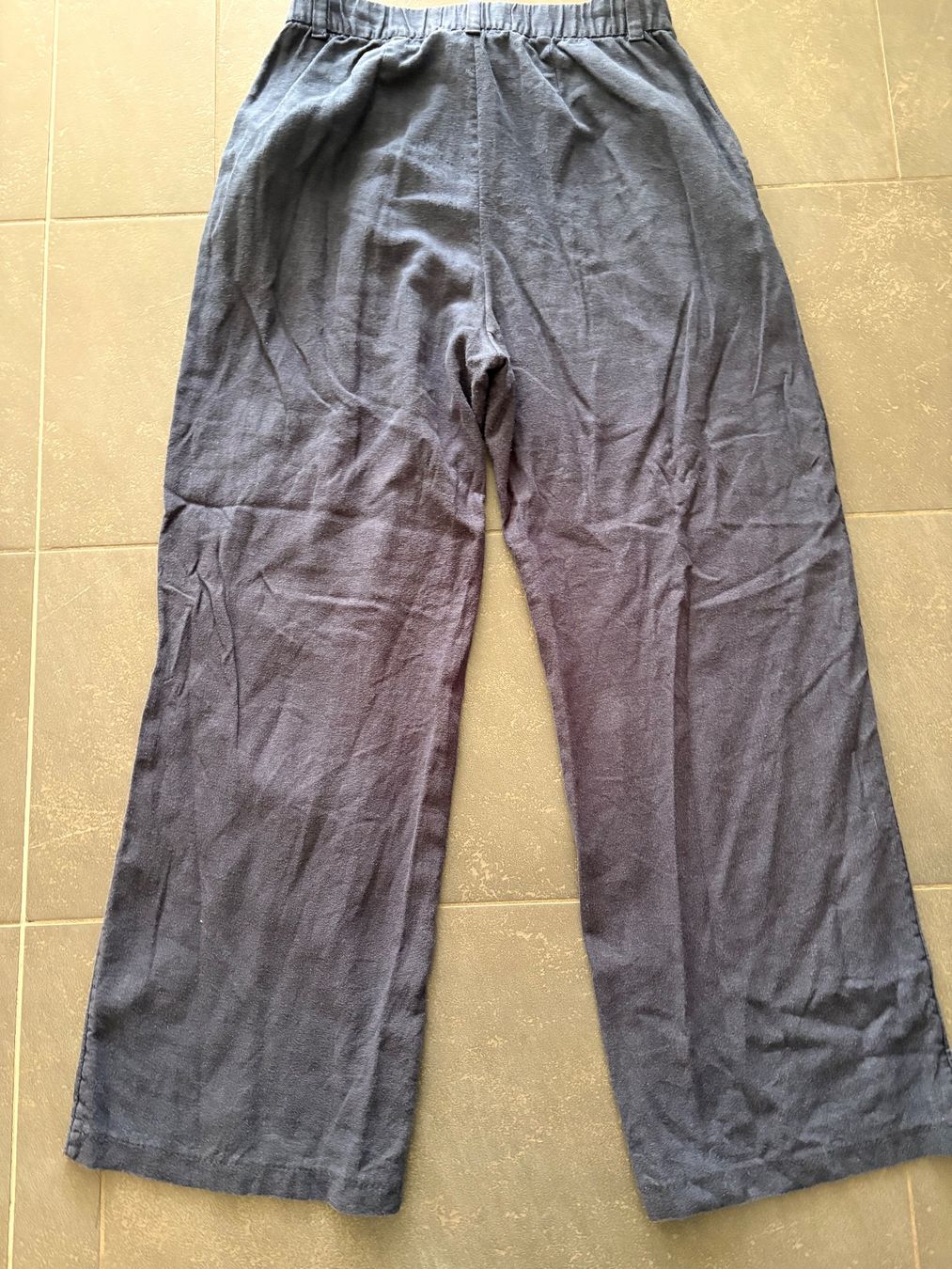 Hollister Pantalons: Sommerhose - Grösse M Regular - Hollister – D'occasion à Oberuzwil par Tomsi_9 1