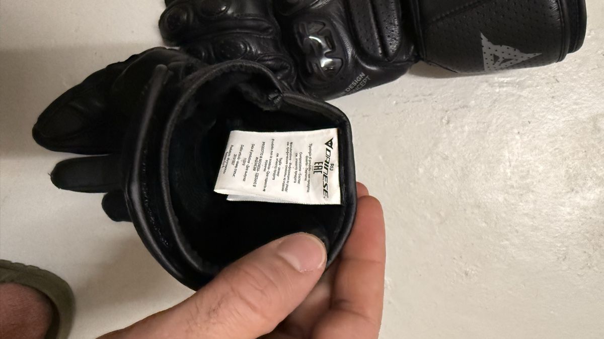 Dainese Handschuhe & Handstulpen: DAINESE Motorradhandschuhe – Gebraucht aus Münchwilen TG von terlizz1 1