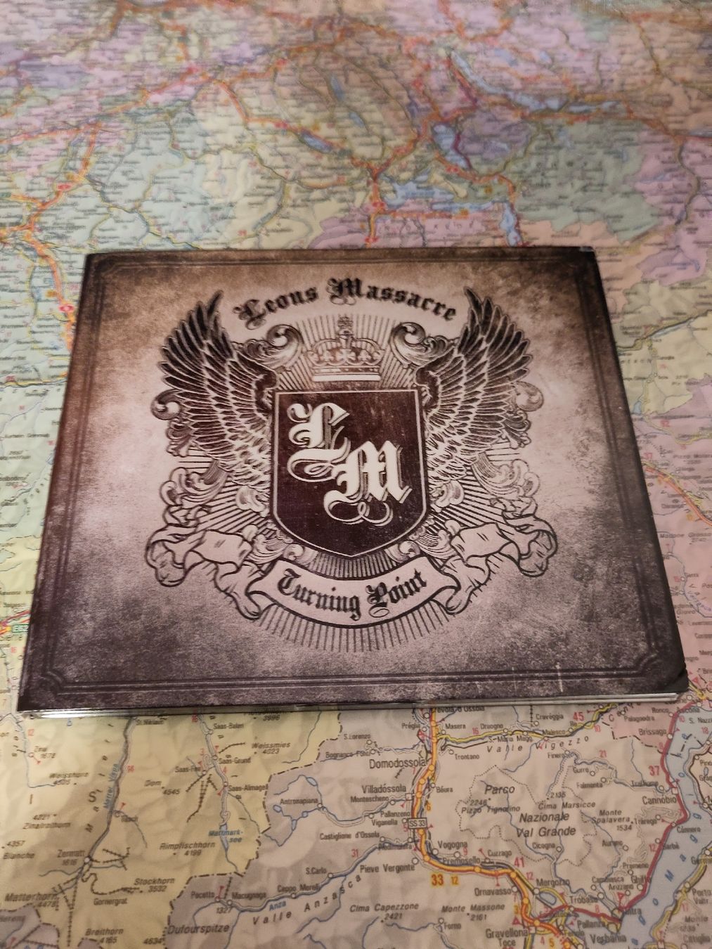 CD: Leons Massacre - Turning Point – Usato da Zürich venduto da Heldel