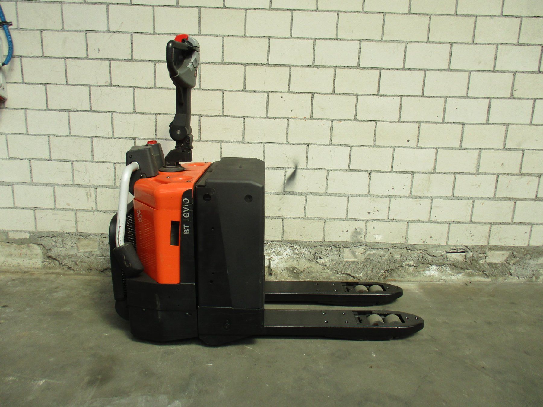 Gabelstapler & Hubwagen: STAPLER BT LPE 200 AMEISE  Gabellänge 800mm – Gebraucht aus Seon von zomahandel 4
