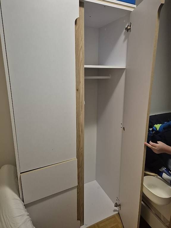 Schränke: Schrank Gratis – Gebraucht aus Basel von bes_mnp7 2