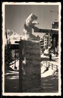 Foto-AK Arosa, Eisbär schneeskulptur auf einer Eissäule in O