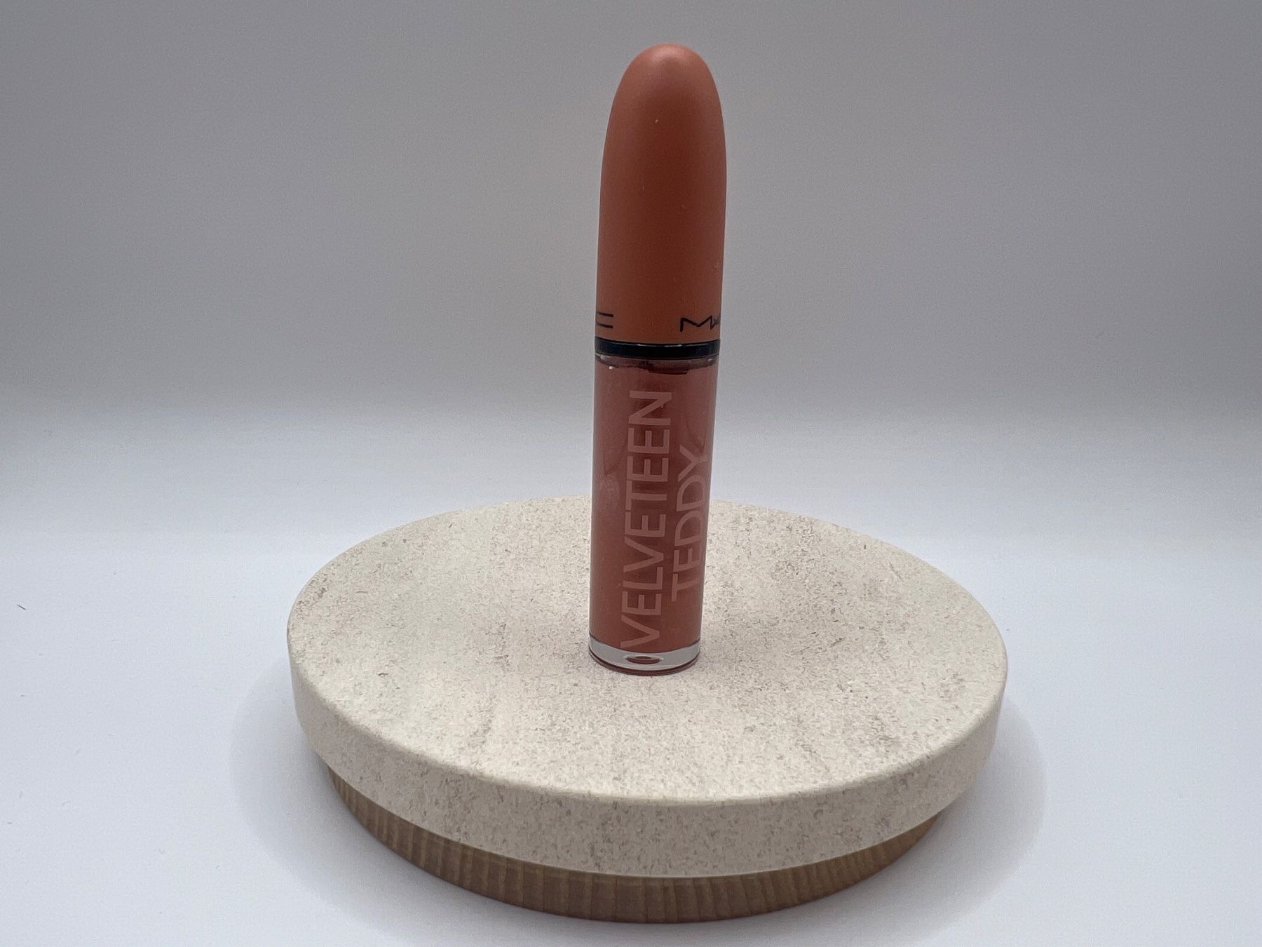 Make-up: 💄RETRO MATTE LIQUID LIPCOLOUR 5ml - MAC – Nuovo e nell'imballaggio originale da Vaduz venduto da NotNeeded