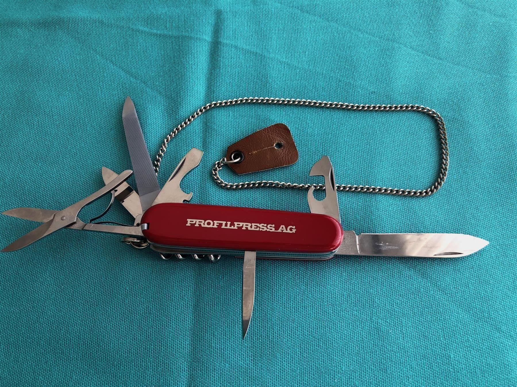 Coltelli tascabile: Schweizer Armee Messer Victorinox, Kette – Usato da Steinhausen venduto da Super05 2