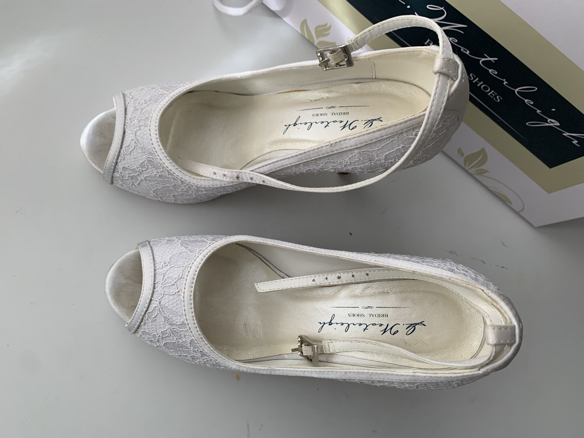 Scarpe da donna: Brautschuhe G. Westerleigh Gr. 37 – Usato da Wabern venduto da sonicblind 2
