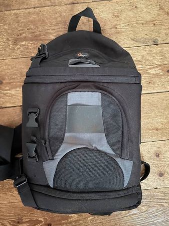 Fotorucksack Lowepro SlingShot 200 AW Cam Padded Black Grey 
