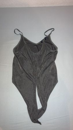 crop top grünes schönes oberteil/top zum knöpfen