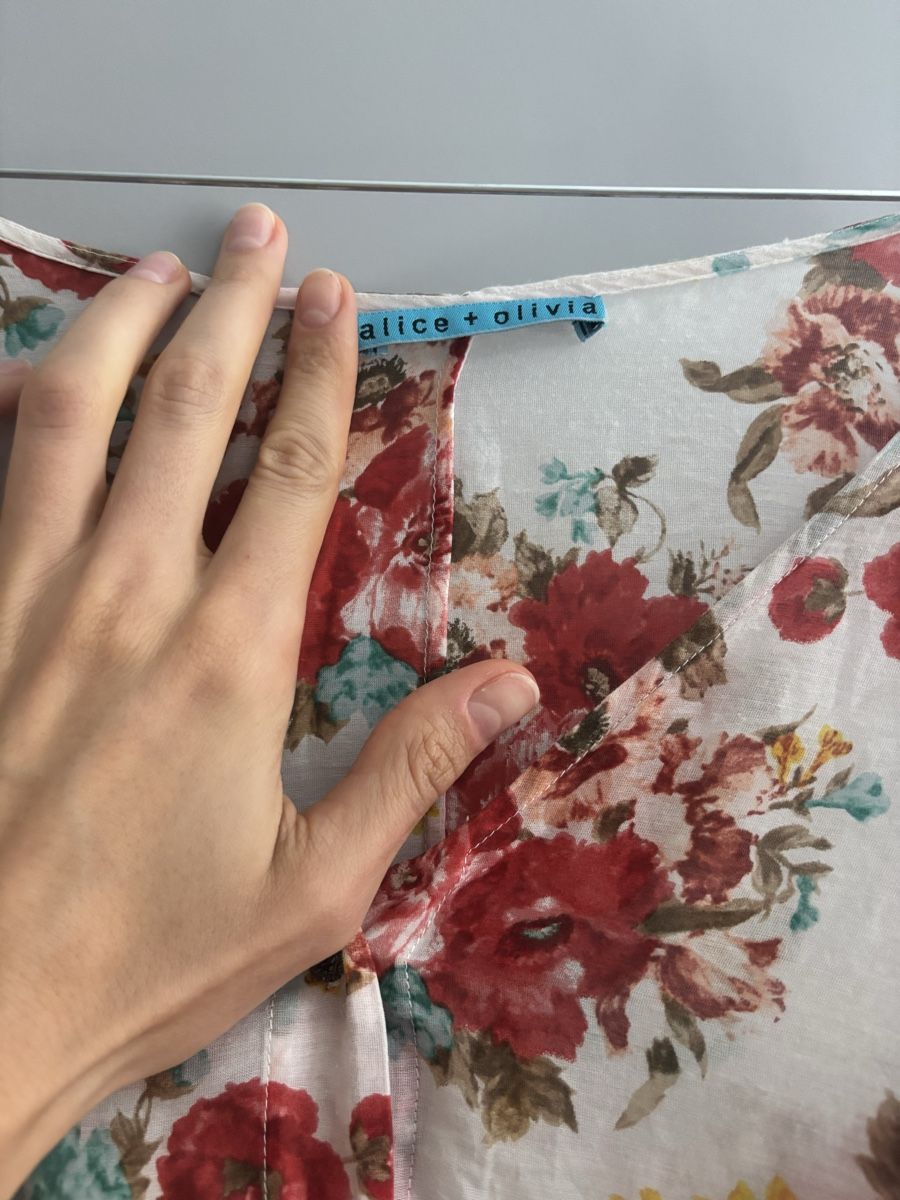 Camicette: Alice+Olivia Bluse, Baumwolle/ Seide - Gr S/M – Nuovo (secondo la descrizione) da Kilchberg ZH venduto da joa_v7bl 2