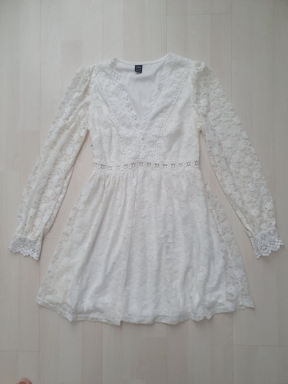 Robes: Helles Spitzen Blusenkleid Gr XS – D'occasion à Münsingen par BlackTears-3