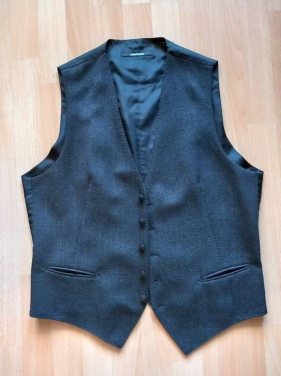 Gilet & Giacche: Gilet Grösse L – Usato da Belp venduto da Efflux