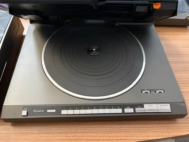 Technics Giradischi: Plattenspieler Technics  SL-QL15 / SL-BL3 / SL-J2 – Difettoso da Büren an der Aare venduto da Naruedi 4