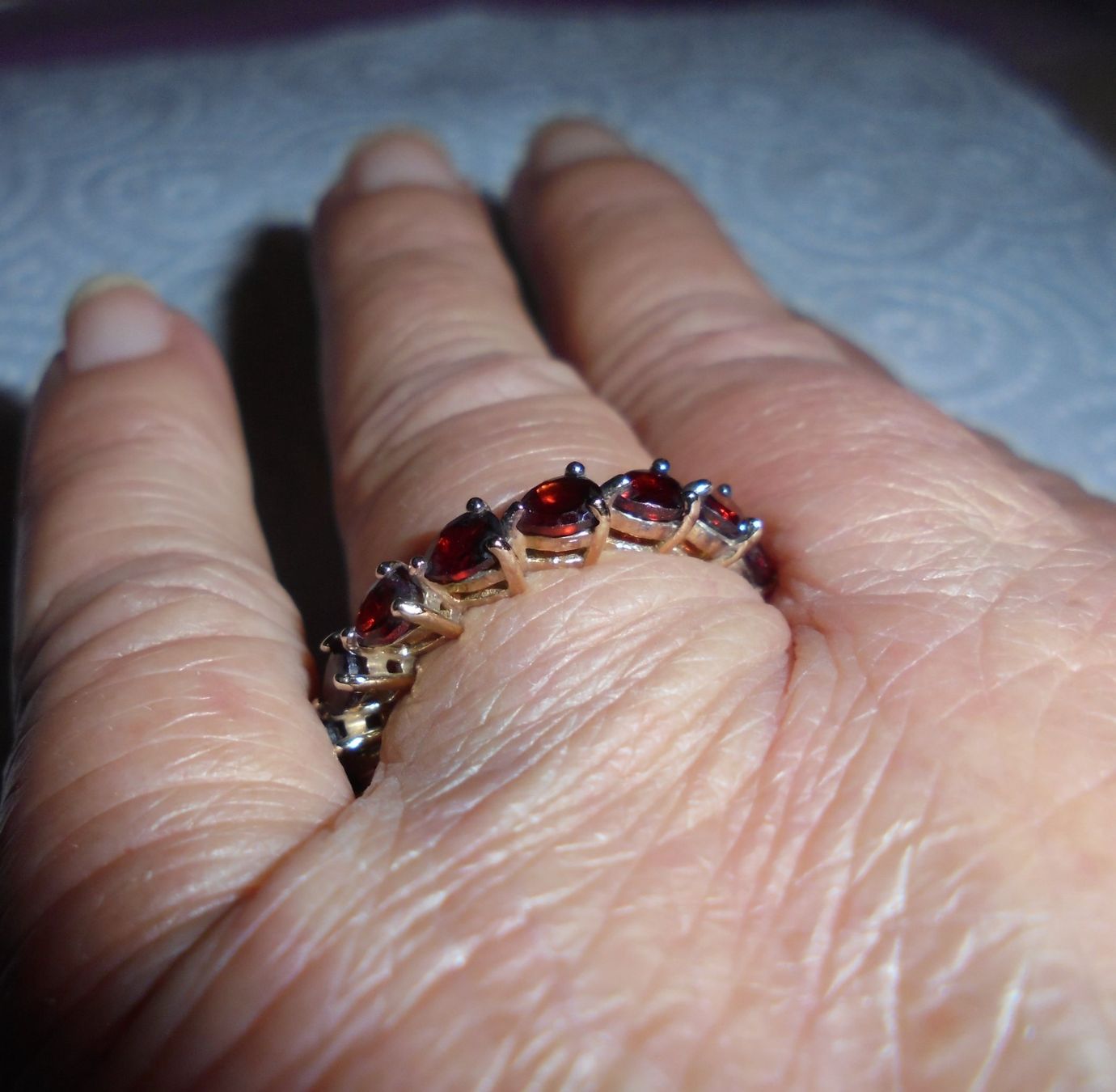 Ringe: Echtschmuck: Eternity-Ring Mosambik-Granat Silber vergoldet – Neu (gemäss Beschreibung) aus Zuchwil von maumauchi 4
