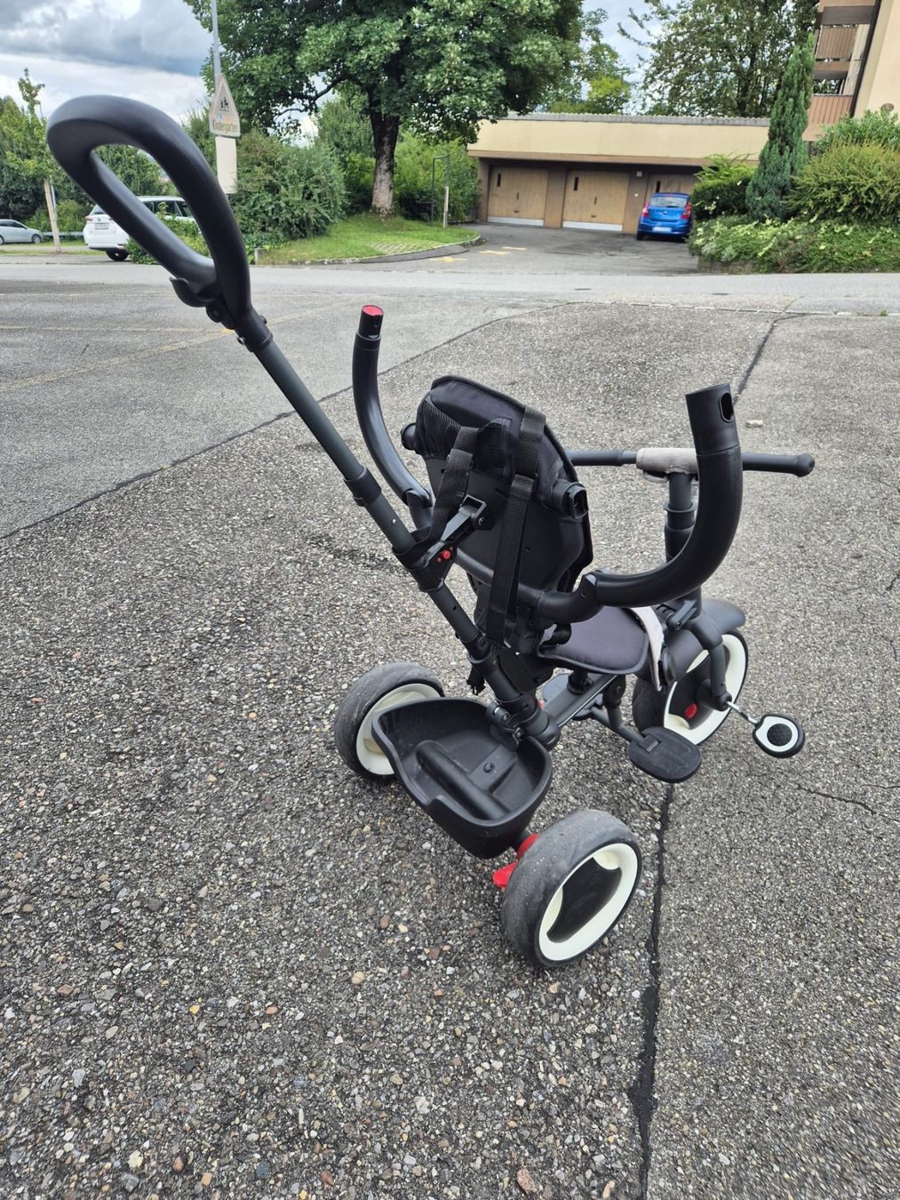 Véhicules pour enfants: Deirad – D'occasion à Luzern par eli_qz9c 1