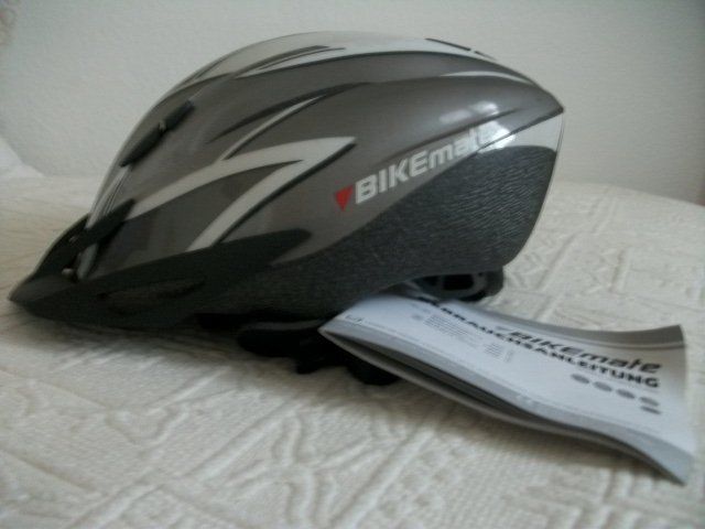 Caschi: Fahrradhelm – Nuovo e nell'imballaggio originale da Uetendorf venduto da ulmaza 1