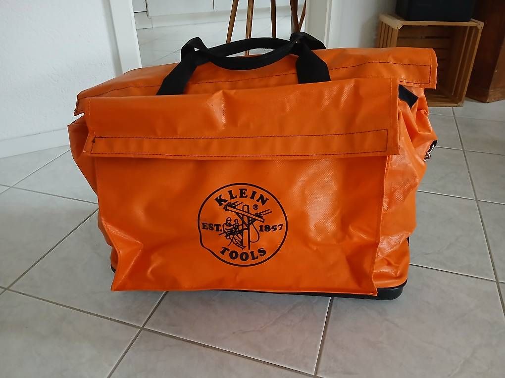 Borse: Wasserfeste Tasche von Klein Tools USA – Usato da Läufelfingen venduto da Stifu112