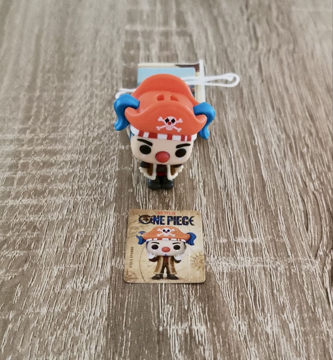 Statuette: Kinder Joy   One Pice  – Nuovo (secondo la descrizione) da Giffers venduto da cam_mb92