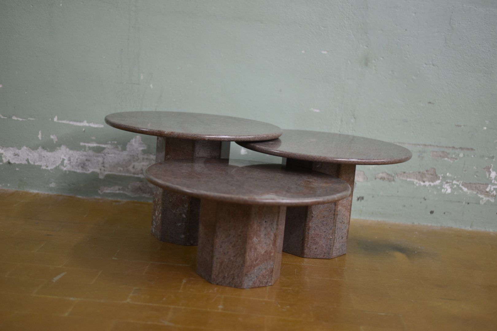 Tavoli: Couchtische aus Granit – Usato da Lichtensteig venduto da UsedINStore 2