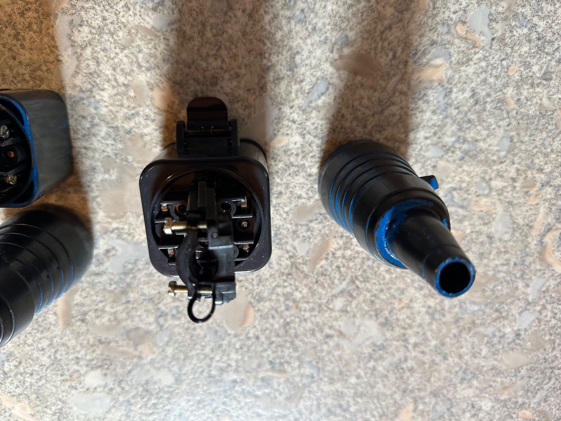 Spine: Stecker und Kupplung  J15 5 polig – Usato da Huttwil venduto da Bolpa 7