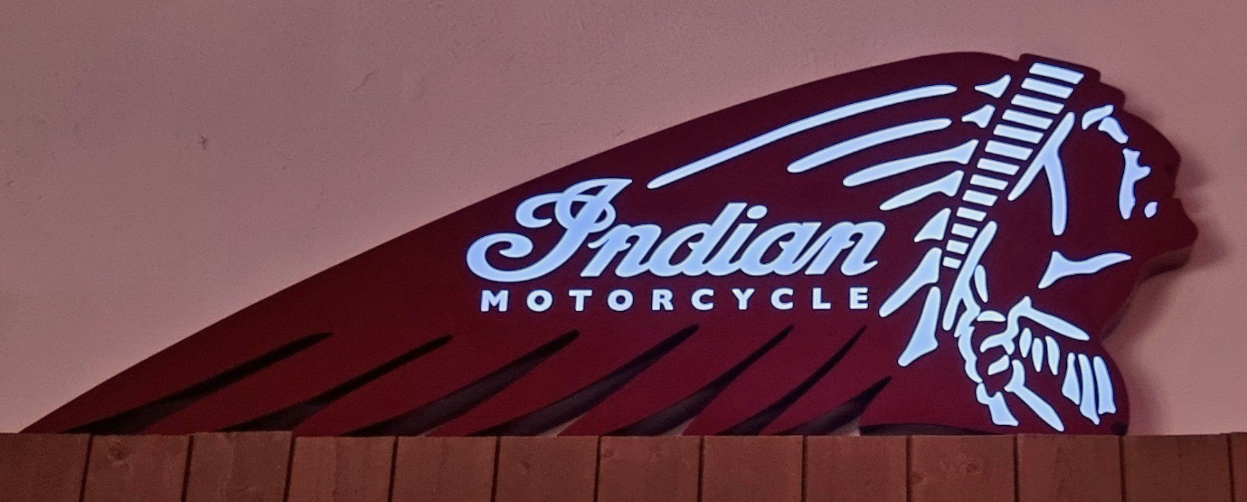Indian Motorcycle Insegne: original Indian Händler-Leuchtreklame!!! – Usato da Rebstein venduto da jahallo
