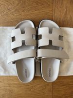 Hermès Chypre Sandals – Beige Galet – Size 39.5 (Like New)