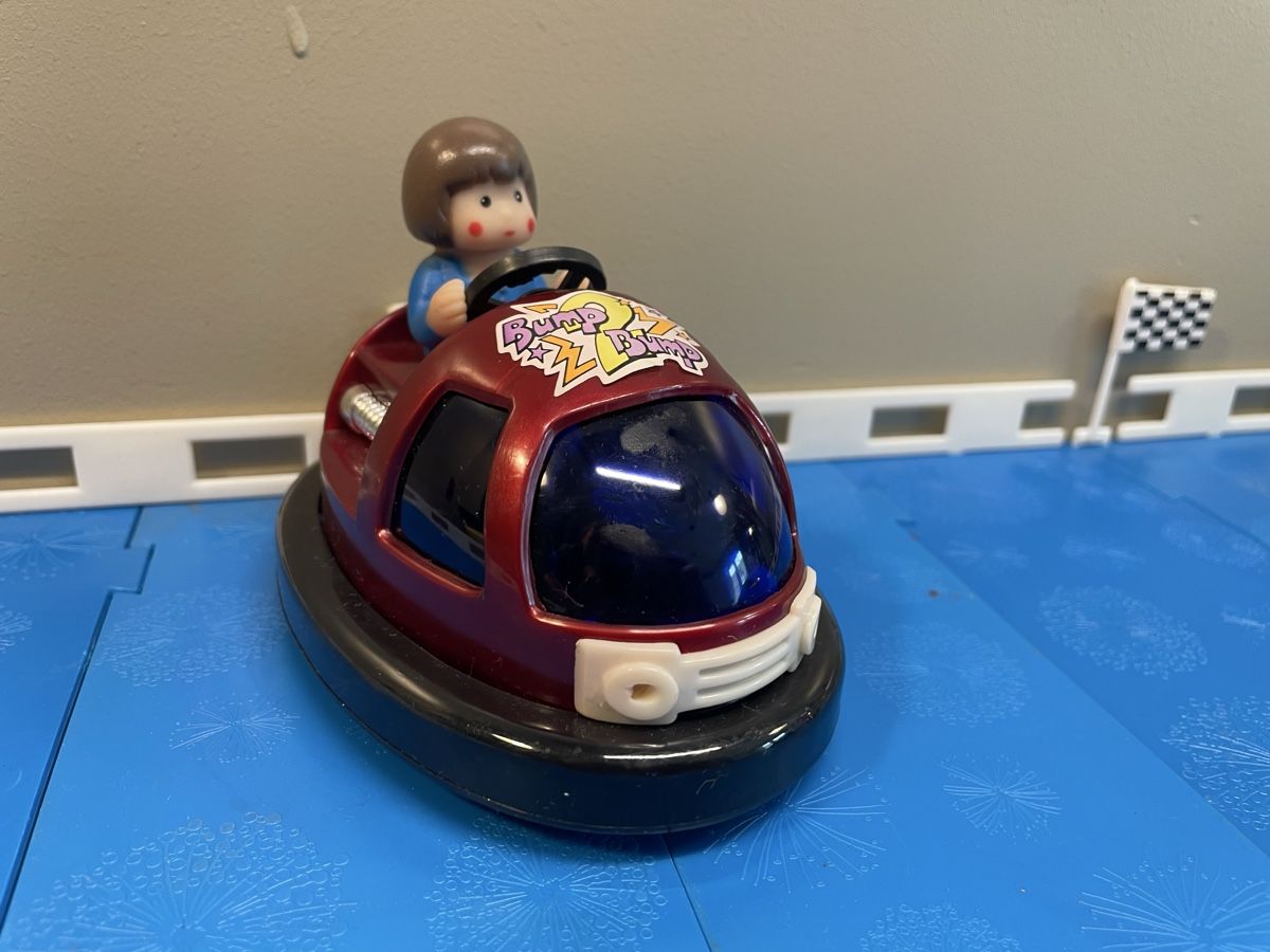 Giocattoli: Autoscooter Vintage Toys – Usato da Frauenfeld venduto da Challenger77 5