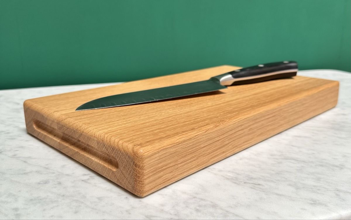 Holzartikel: Schneidebrett Eiche  – Neu und originalverpackt aus Läufelfingen von b-form