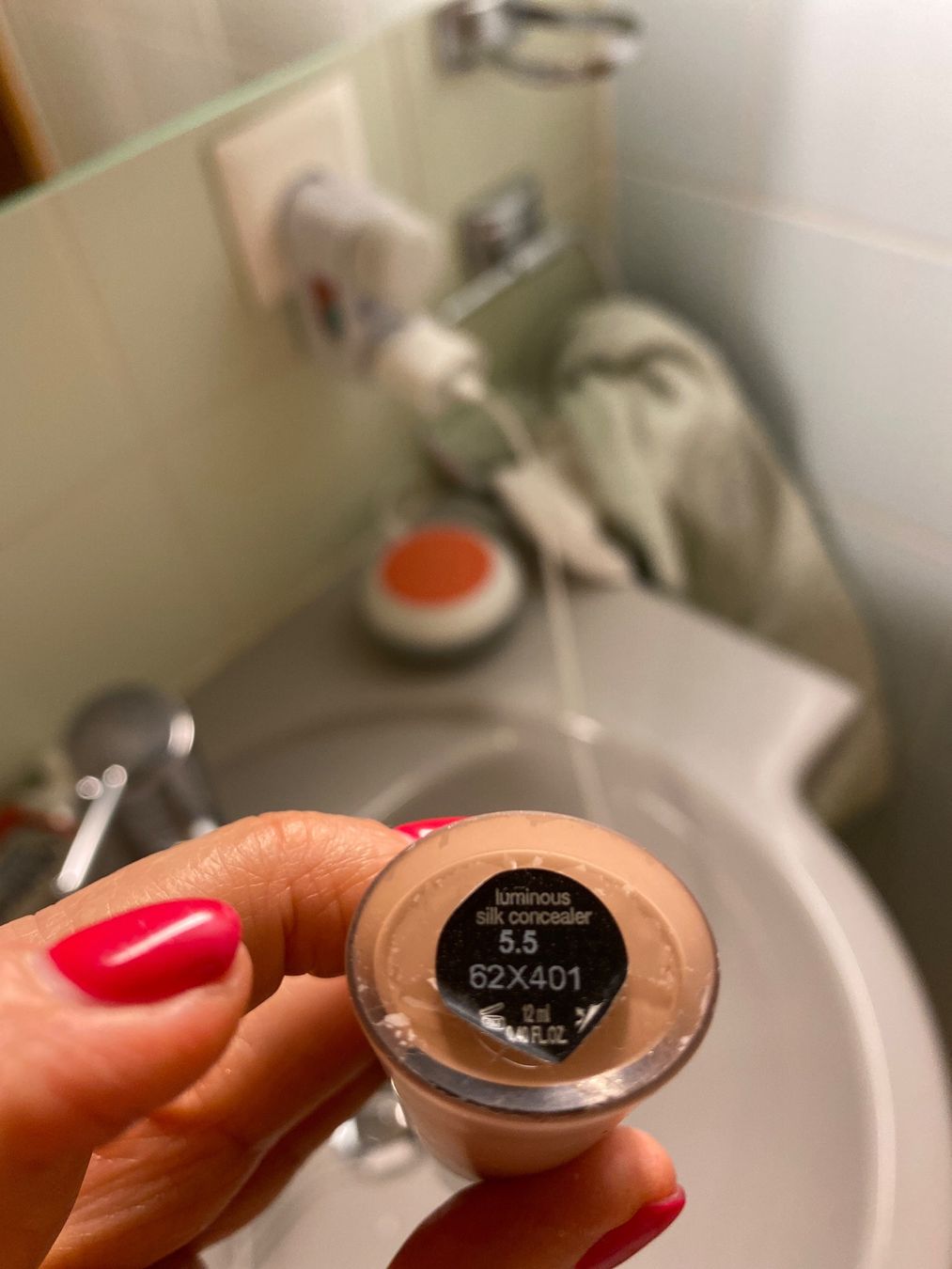 Armani Make-up: Giorgio Armani Luminous Silk concealer – Usato da Belmont-sur-Lausanne venduto da chu_vxf5 1