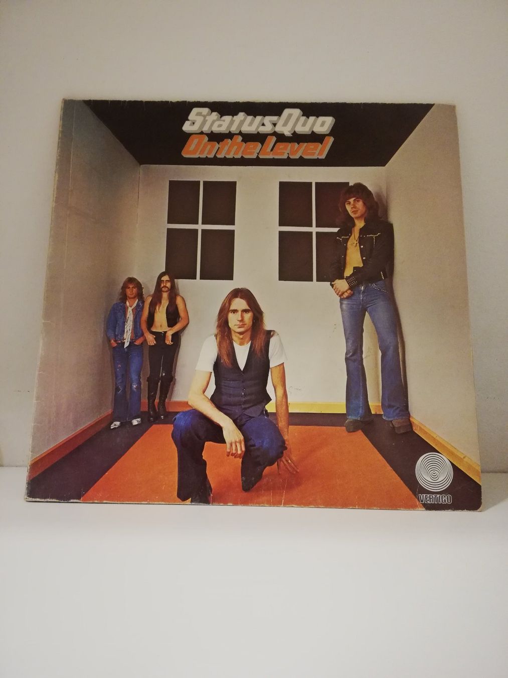 Dischi in vinile: Status Quo-On the Level – Usato da schaan venduto da quin1