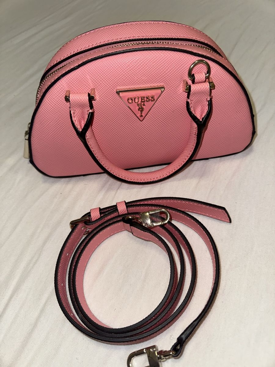 Guess Borse da donna: Guess Handtasche.Rosa letzter Preis 25fr.-!! – Nuovo e nell'imballaggio originale da Winterthur venduto da avn_2ffq 1