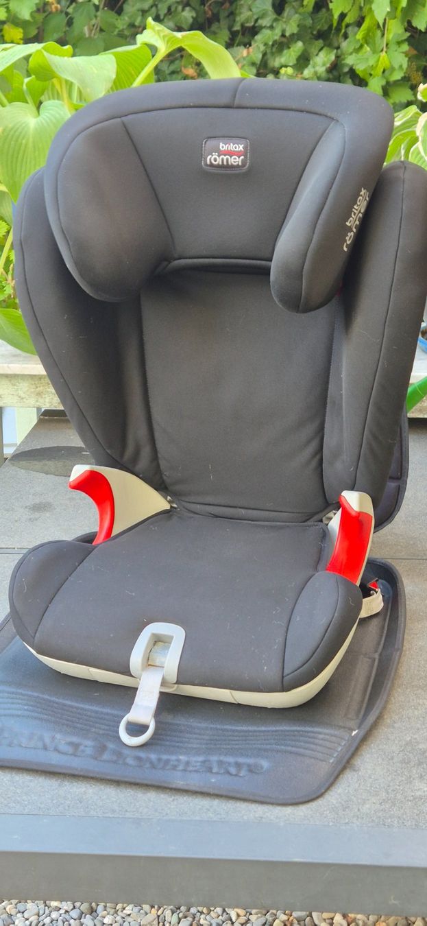 Britax Römer Seggiolini per auto: Römer Britax – Usato da Frauenfeld venduto da CP1 5