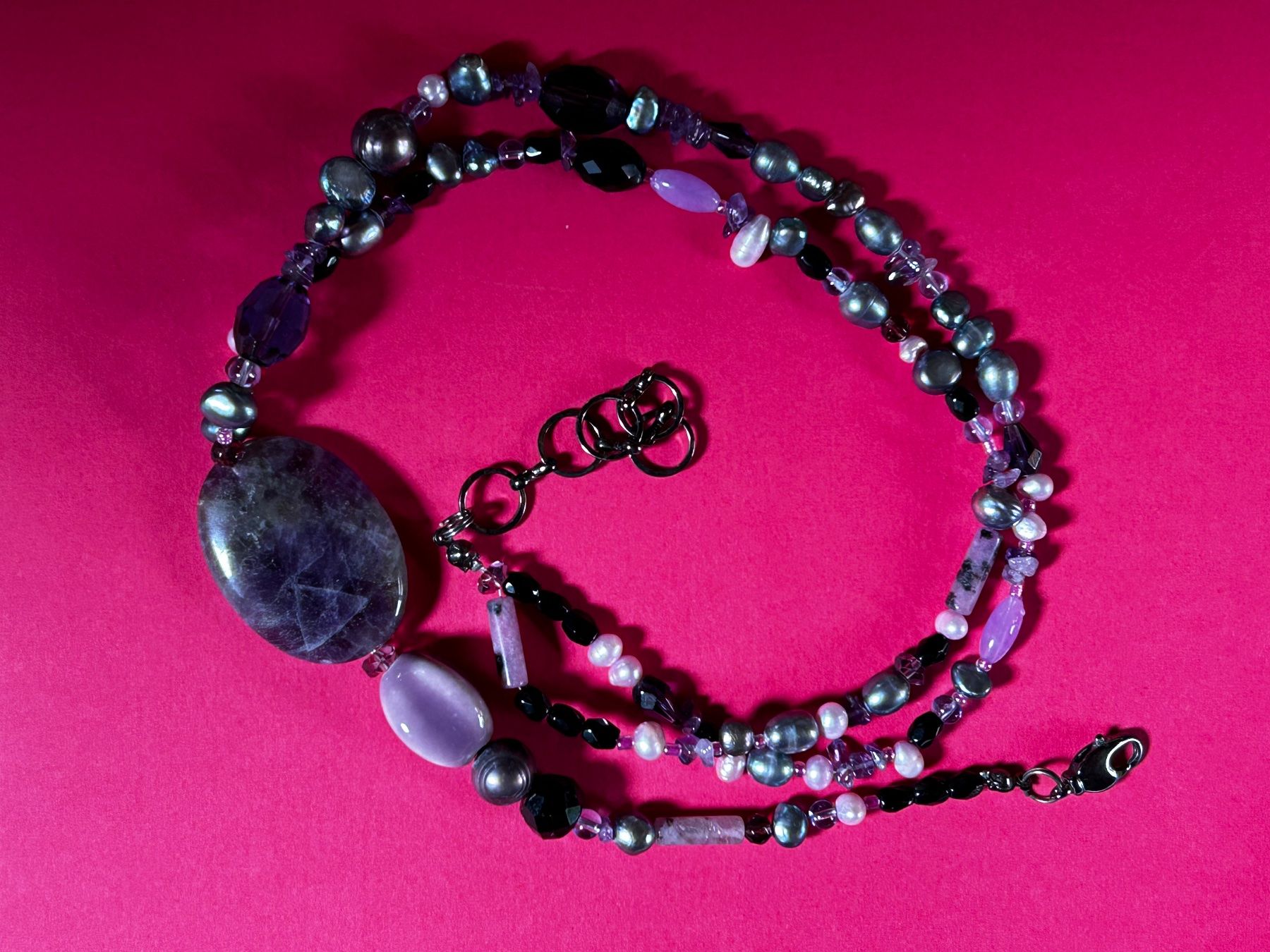 Ketten: Amethyst Perlenkette, 3-reihig, lila – Gebraucht aus Dittingen von Bellevista 7