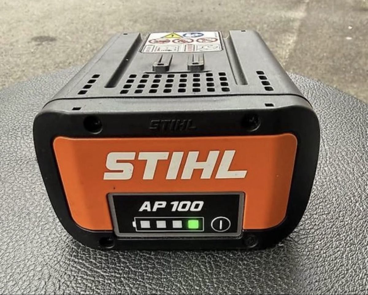 Stihl Caricatori & Batterie: STIHL AP100 – Difettoso da Oberentfelden venduto da lam_vj88