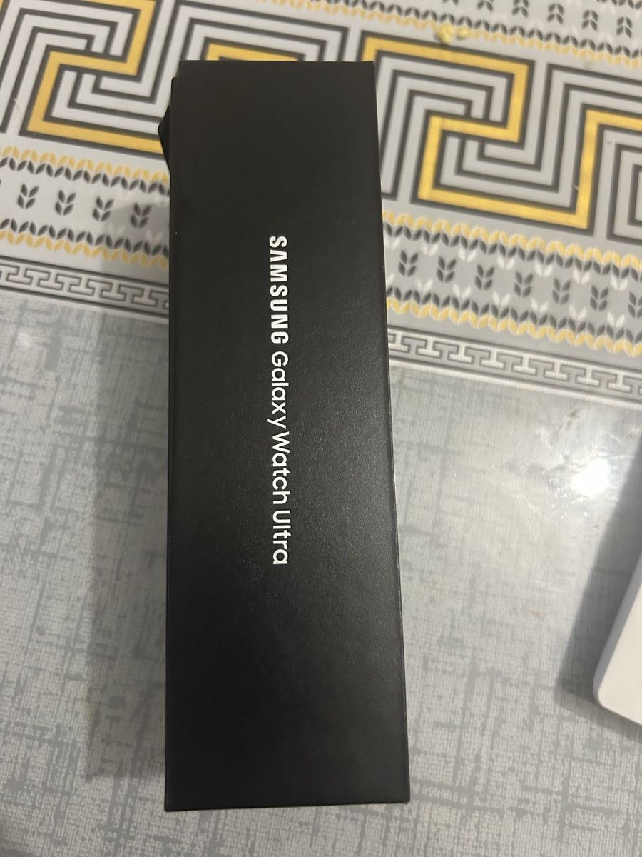 Samsung Smartwatch: Galaxy watch Ultra  – Nuovo (secondo la descrizione) da Zürich venduto da jaa_xg97 1
