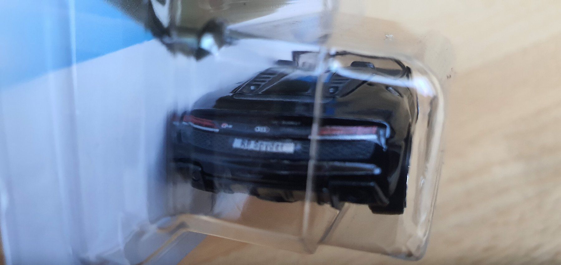 Hot Wheels Modellini d'auto: Hot Wheels 2026 E  2019 AUDI R8 SPYDER – Nuovo e nell'imballaggio originale da Horgen venduto da Wing27 2