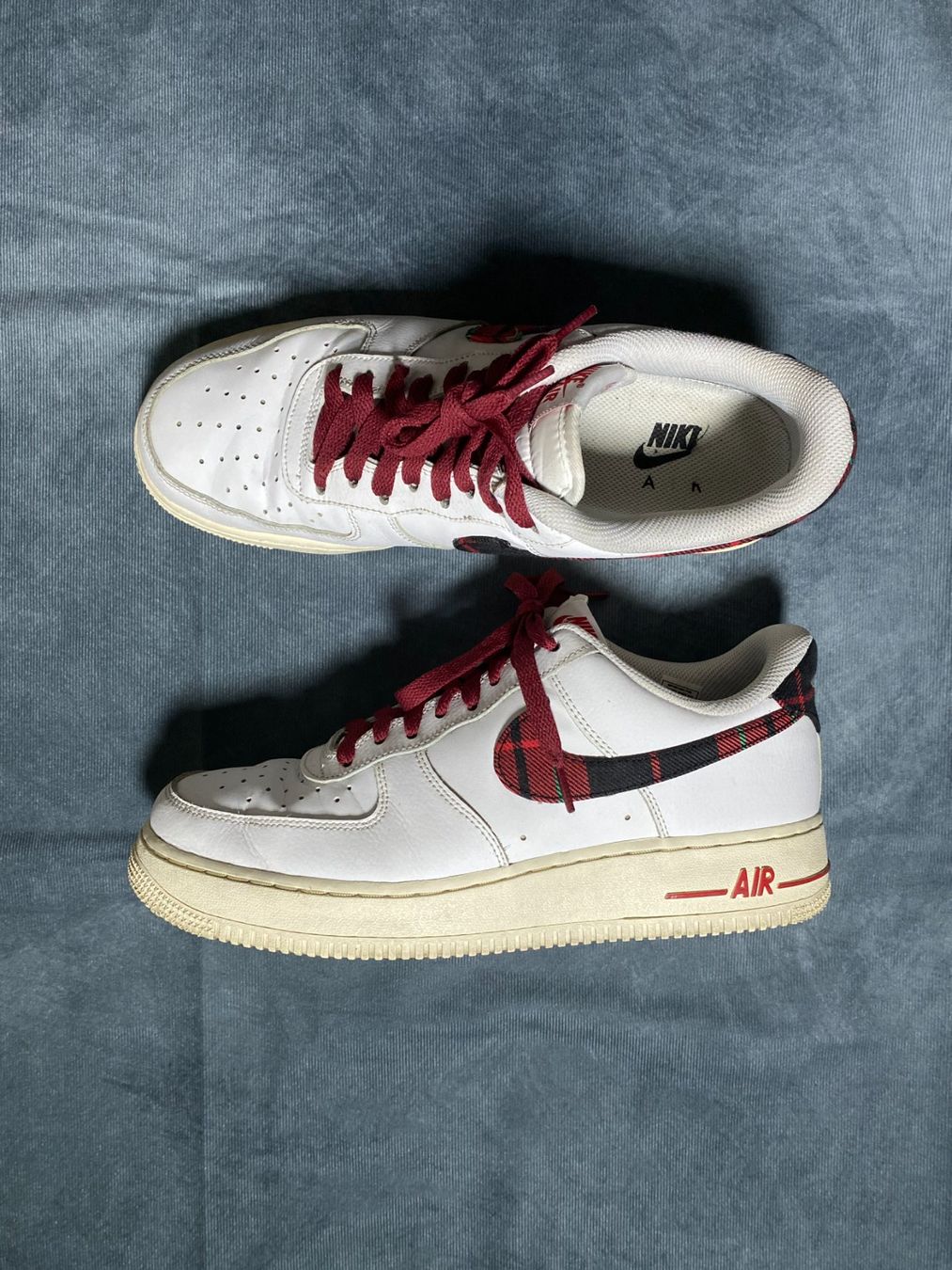 Nike Scarpe da uomo: Air Force Custom Rot Carriert Grösse 42 – Usato da Liestal venduto da Octo_Vintage 8