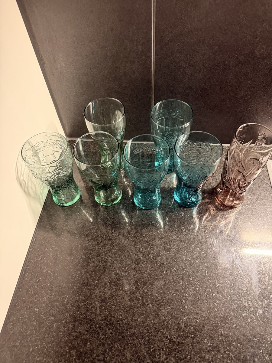Set di piatti: Coca-Cola Glaeser, Set mit 7 Stück, Vintage Design – Usato da Muri AG venduto da GIRO777 1