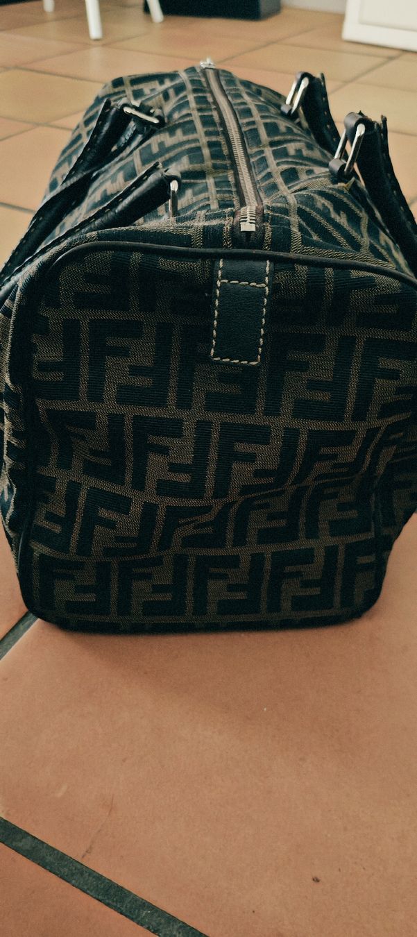 Fendi Borse: Fendi Tasche – Usato da Nuglar venduto da Danivenividiundeasy 6