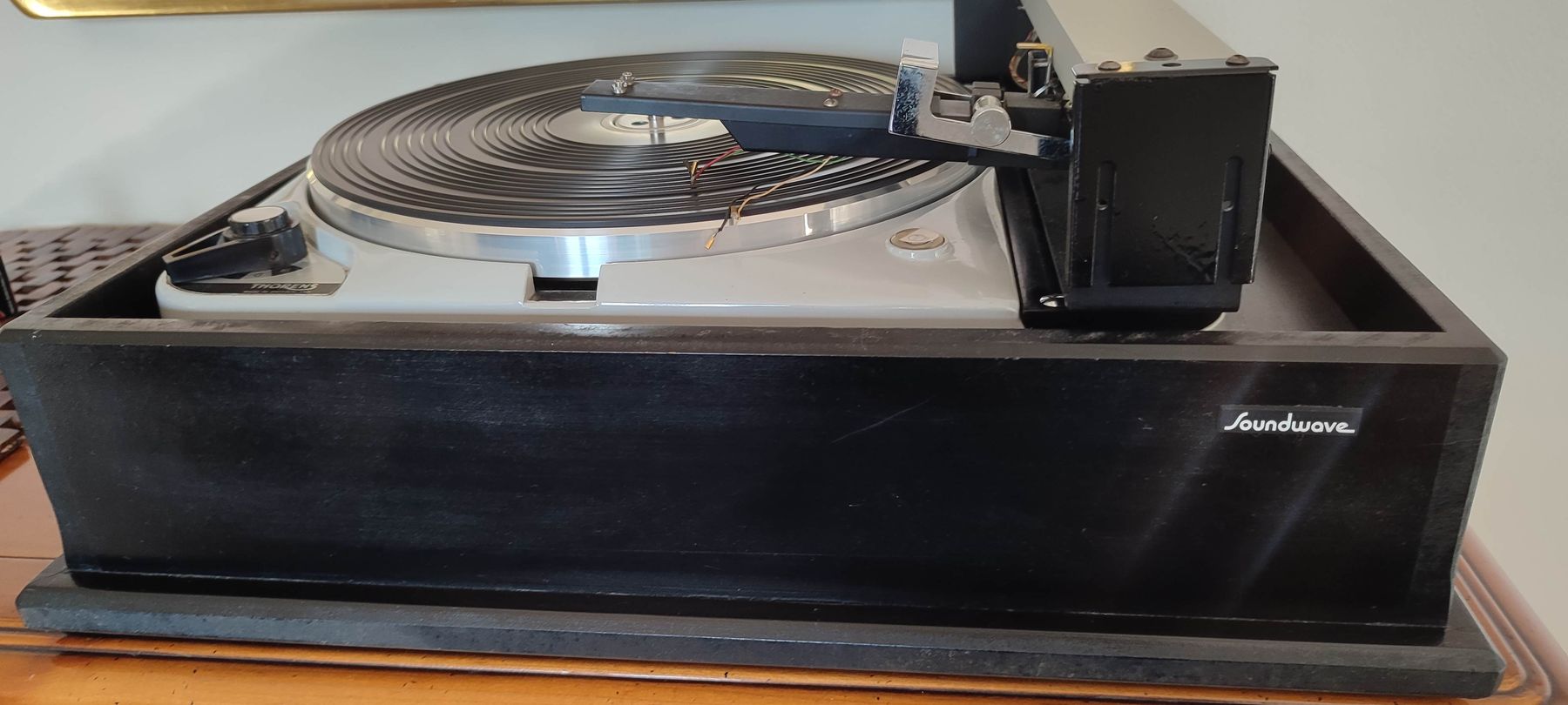 Thorens Giradischi: THORENS TD 124 MIT RABCO SL-8E – Usato da KAPPEL AM ALBIS venduto da ANDBACH 5