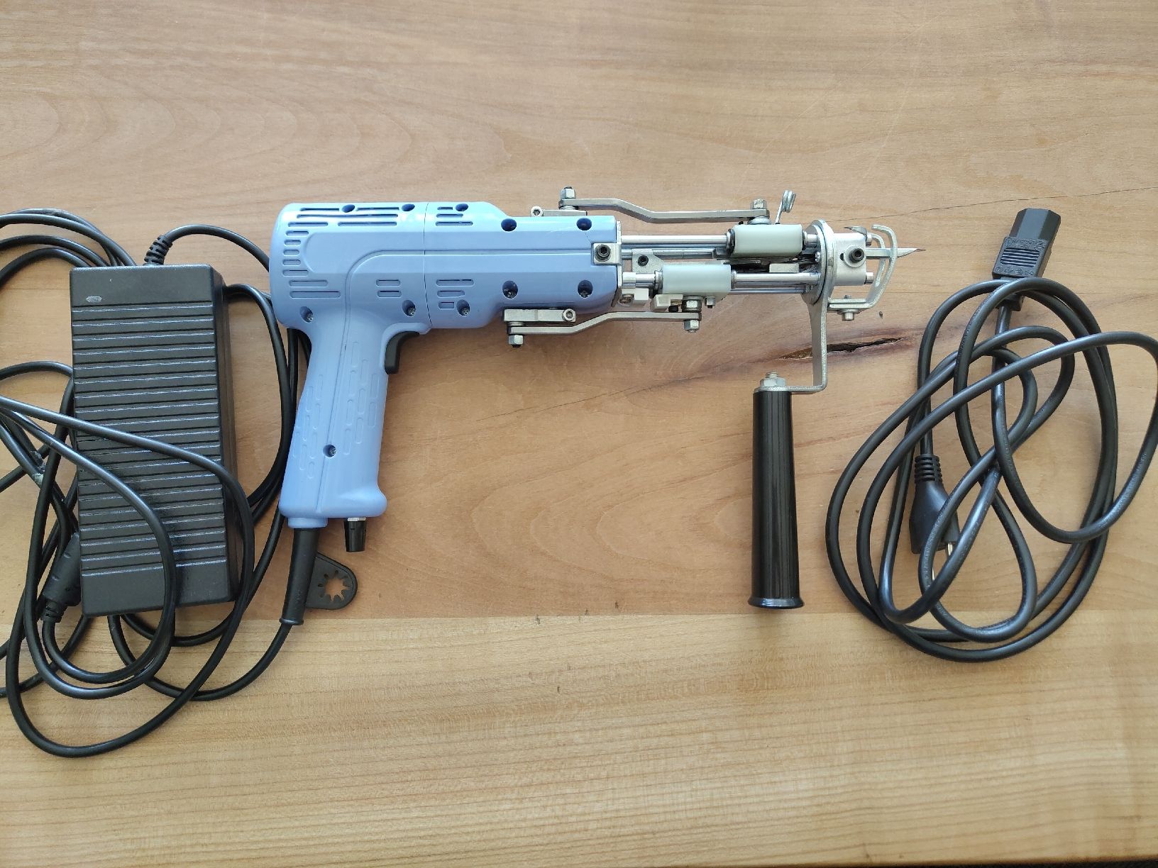 Kit bricolage: Tufting Gun ( Teppich Maschine) – Usato da Langrickenbach venduto da silenaan